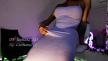 Big boobed Memphis masturbates in a bodystocking