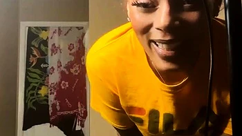 Amanda Black and Honey Demon ass finger on boat trip