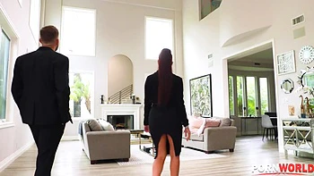 Slutty Real Estate Agent Vanna Bardot Fucks New Client To Seal The Deal GP2618