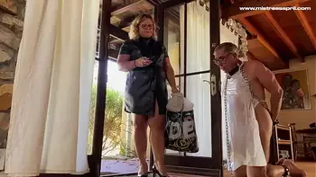 Dominatrix Mistress April - Sperm licker