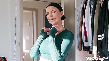 Flashy Ania Kinskis Oral Action