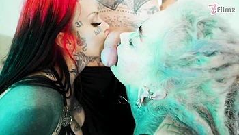 Glamorous Anuskatzz and Lily's dreadlocks xxx