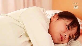 She Looks Plain, But What If She Was This When She Takes Off Her Clothes? Yu Tano, A Sexually Powerful, Hidden Big-breasted College Student 18+ Who Has Only Been Involved In Club Activities