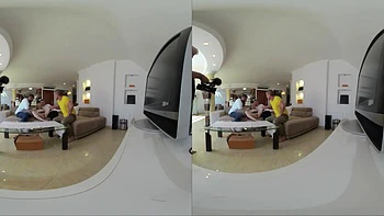 Haley Spades - Behind The Scenes VR Part Two - Tiny Spinner Trades