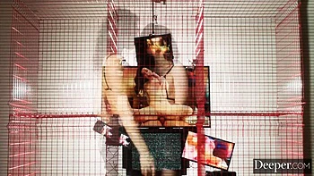 Deeper. Fantasy Girls Liz Jordan And Nicole Vaunt Devour Fan s Huge BBC: Porn