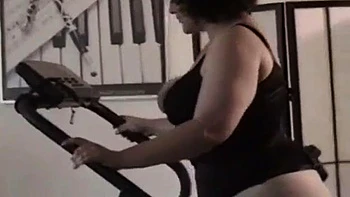 Old Slut: Blowjob, Doggy  Amateur Porn