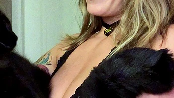 Close up MiLF getting it in the ass