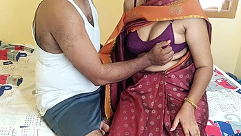 Housewife And Lesbian Sex