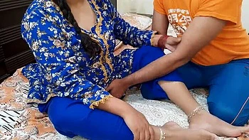 Stepson Convinces Stepmom To Marry Neighbor's Aunt Daughter - QueenbeautyQB Hindi Roleplay