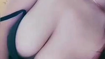 Girllsexyy : Babe, Chaturbate  Solo Porn