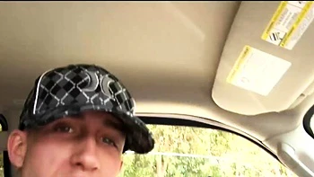 Wet American tramp hunts for fat man meat and finishes off