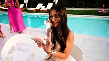 Jadilica - The Wedding Crasher: Uninvited, Unstoppable