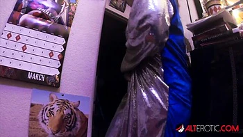 Slutty Leya Falcon's big tits action