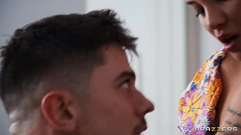 BrazzersExxtra - Jennifer Mendez And Thayana Babyy The Bigger The Titties