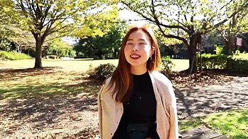 甘美な色気溢れる人妻が乳首愛撫で恥じらい手マンで濡れながらキュートに喘ぐ