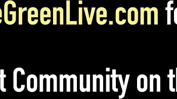 Karen and Maggie's maggie green video