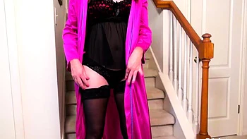 Hot American Mature Woman Striptease On Stairs