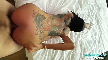 Bangkok Is A Place To Find A Thai Girl You Can Put Your Cock