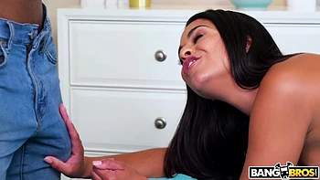 Stretching my Step Sister's Pussy