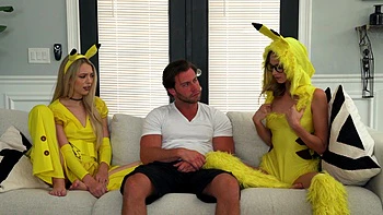 Three cute babies in a hot ffm threesome with Seth Gamble