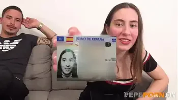 18yo VIRGIN opens her pussy up with a BIG COCK. She only had licked cocks before!