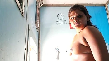 Indian Stepmom SoniMoniOfficial Gets Soaked in Rain Before First Time Anal Sex with Big Cock