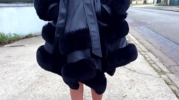 Nelie, the sublime Moroccan, comes to the aid of our guy... - Jacquie et Michel TV