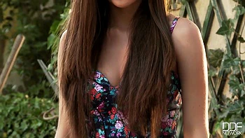 Tasty from Tiptoes to Tresses