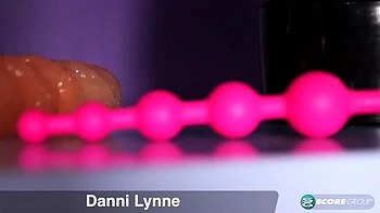 36EEE Porn Store Salesgirl - Danni Lynne and J Mac - Scoreland