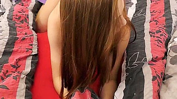 Lucie Shakes Her Ass Like There Is No Tomorrow