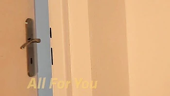 VIPissy featuring Aika May and Vanessa Twain's toys movie