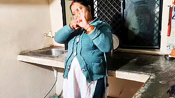 Desi Indian Bhabhi Rough Fucking and Blowjob with Hindi Dirty Talk - Homemade HD