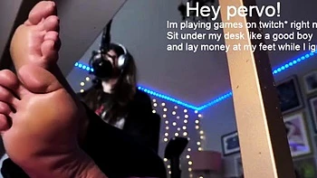 Slutty girl foot fetish with masturbation