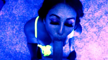 Blowjobs y mano duro FFM