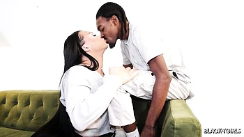 Magical baby's trans video