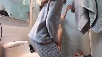 Scarlettandc Lesbian Sex Hard Fucking - Amateur Latina Big Ass Orgasm HD