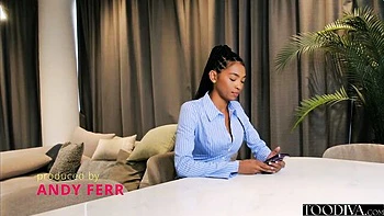 Negra fodida forte pelo branco Jason Carrera