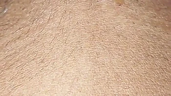 Belle-sœur éclatée sur le bar aujourd'hui