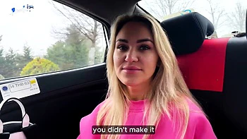 Orgia louca no avião com peitões, boquetes e gozações