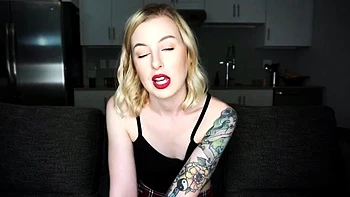 Mystie Mae Anal-CBT-Marathon mit erzwungenem Trinken