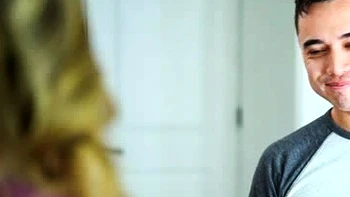 Ma belle-mère blonde ne cesse de me baiser