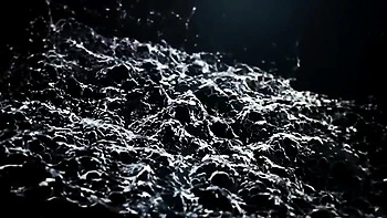 Пышногрудые лесбиянки Энджел и Антония писят и пускают струю