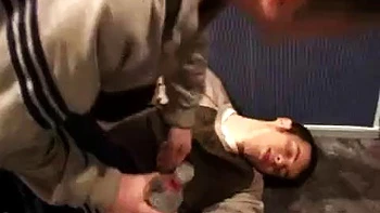 Elena baise son fils en levrette et suce