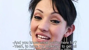 Nicole: Bukkake Latino Sucio y Mamada Profunda