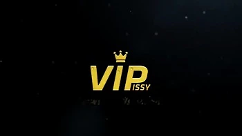 Vanessa Hell chupando y bebiendo pis hardcore