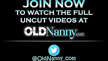 Mémé ronde baise ado 18+ pour sexe lesbien