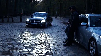 Julia Exclusivs große Titten Mama bläst im POV