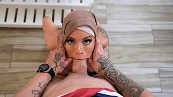 Enteada chupa o pau grande do padrasto hardcore