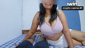 Жена друга хочет шведский секс и грязно болтает на сингальском