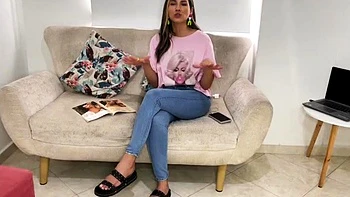 Blonde latine ENF solo softcore